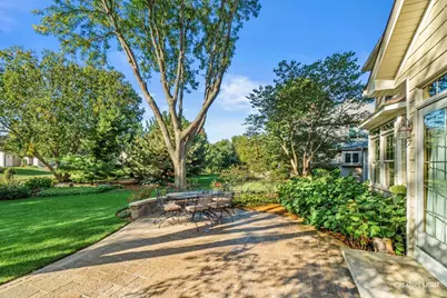 611 Pine Street, Sugar Grove, IL 60554 - Photo 45