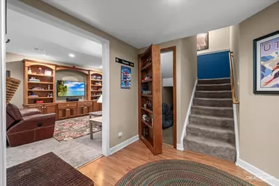 611 Pine Street, Sugar Grove, IL 60554 - Photo 33