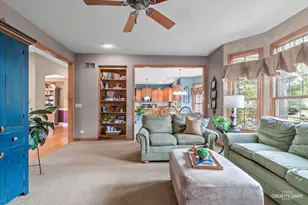 611 Pine St, Sugar Grove, IL 60554 - Photo 11