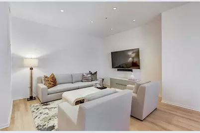 500 W Superior Street #612, Chicago, IL 60654 - Photo 13