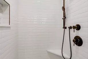 500 W Superior St, Chicago, IL 60654 - Photo 21