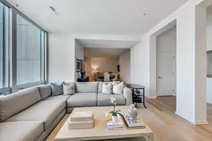 500 W Superior St, Chicago, IL 60654 - Photo 5