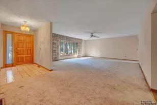 12434 W Van Ct, Beach Park, IL 60099 - Photo 9