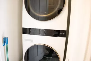 720 N Elizabeth St, Chicago, IL 60642 - Photo 21