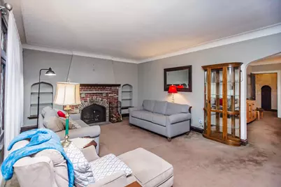 6035 N Mason Avenue, Chicago, IL 60646 - Photo 9