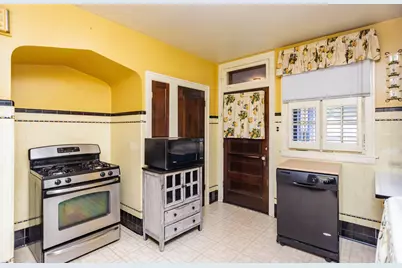 6035 N Mason Avenue, Chicago, IL 60646 - Photo 15