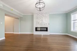 1535 W Estes Ave, Chicago, IL 60626 - Photo 9