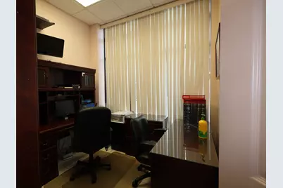 5067 N Lincoln Avenue #1S, Chicago, IL 60625 - Photo 17