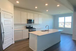 1264 Wildflower Ln, Bartlett, IL 60103 - Photo 3