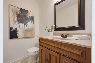 201 N Cambridge Drive, Geneva, IL 60134 - Photo 15