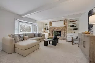 201 N Cambridge Dr, Geneva, IL 60134 - Photo 7