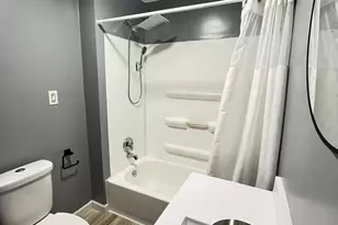 513 W 7th St, Rock Falls, IL 61071 - Photo 17