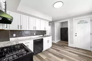 1704 W Church St, Champaign, IL 61821 - Photo 11