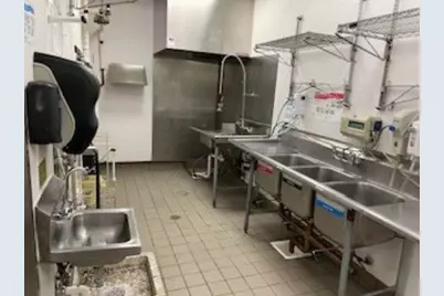 2561 Sycamore Road, Dekalb, IL 60115 - Photo 9