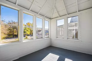 547 S Martin Luther King Jr Ave, Waukegan, IL 60085 - Photo 25