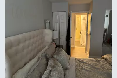 110 E Delaware Place #2003, Chicago, IL 60611 - Photo 9