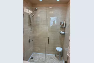 110 E Delaware Place #2003, Chicago, IL 60611 - Photo 11