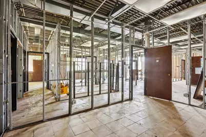 530 N McLean Boulevard, Elgin, IL 60123 - Photo 11