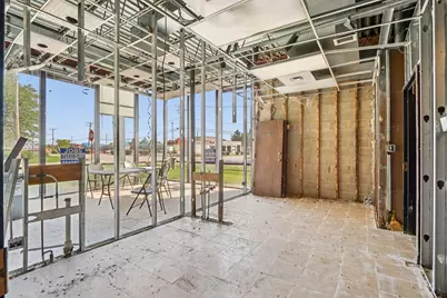 530 N McLean Boulevard, Elgin, IL 60123 - Photo 5