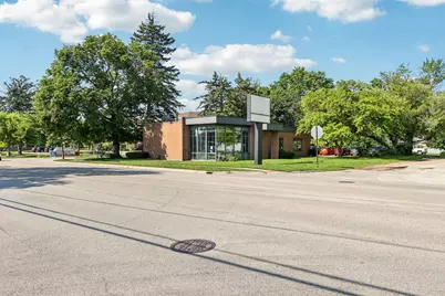 530 N McLean Boulevard, Elgin, IL 60123 - Photo 19