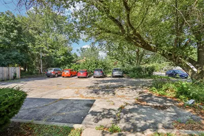 530 N McLean Boulevard, Elgin, IL 60123 - Photo 15