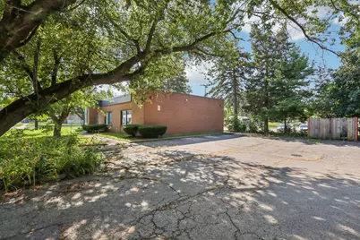 530 N McLean Boulevard, Elgin, IL 60123 - Photo 17