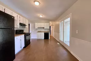 317 E Schaumburg Rd, Streamwood, IL 60107 - Photo 15