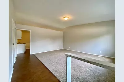 317 E Schaumburg Road, Streamwood, IL 60107 - Photo 3