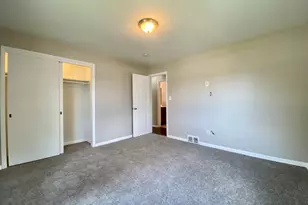 1238 E 166th St, South Holland, IL 60473 - Photo 11