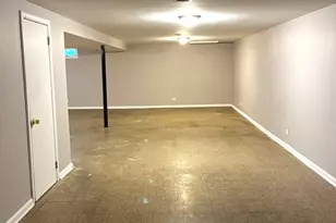 2724 Lake Park Dr, Lynwood, IL 60411 - Photo 17