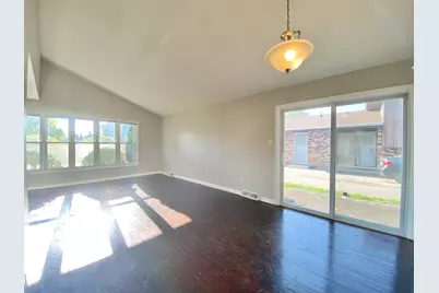 20073 Park Avenue, Lynwood, IL 60411 - Photo 7