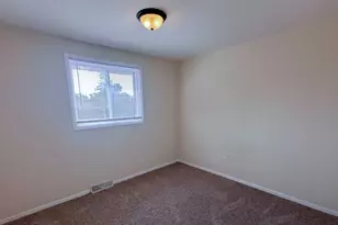 2316 E 207th St, Lynwood, IL 60411 - Photo 13