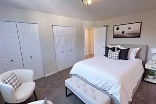 2316 E 207th St, Lynwood, IL 60411 - Photo 9