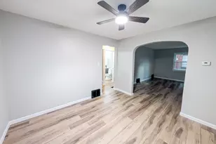 439 Morris Ave, Bellwood, IL 60104 - Photo 5