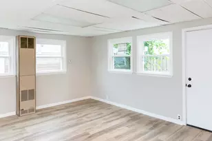 439 Morris Ave, Bellwood, IL 60104 - Photo 13