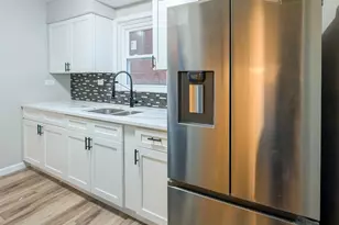 439 Morris Ave, Bellwood, IL 60104 - Photo 7