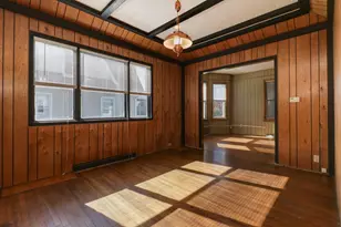 506 Denver St, Bloomington, IL 61701 - Photo 9