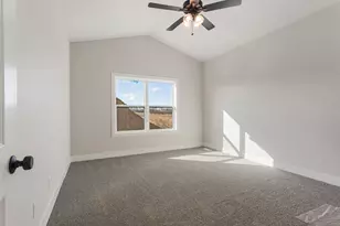 713 Wheatley Dr, Mahomet, IL 61853 - Photo 17