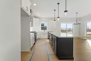 713 Wheatley Dr, Mahomet, IL 61853 - Photo 7