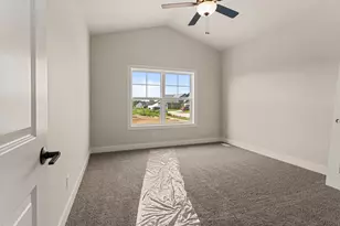 713 Wheatley Dr, Mahomet, IL 61853 - Photo 13