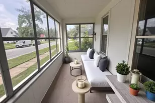 2030 170th St, Hazel Crest, IL 60429 - Photo 3