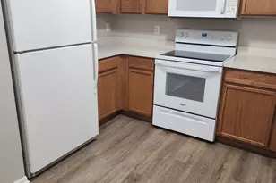 148 Bertram Dr, Yorkville, IL 60560 - Photo 11