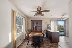 1365 Newcastle Ln, Hoffman Estates, IL 60169 - Photo 5