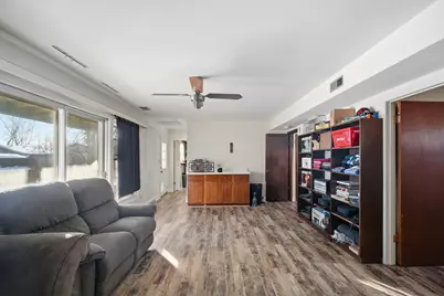 1365 Newcastle Lane, Hoffman Estates, IL 60169 - Photo 15