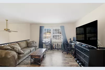 1365 Newcastle Lane, Hoffman Estates, IL 60169 - Photo 3