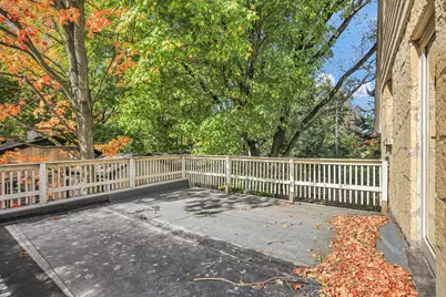 910 W Springfield Avenue, Champaign, IL 61821 - Photo 31