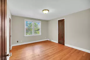 910 W Springfield Ave, Champaign, IL 61821 - Photo 27