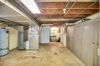 910 W Springfield Avenue, Champaign, IL 61821 - Photo 37