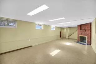 910 W Springfield Ave, Champaign, IL 61821 - Photo 33