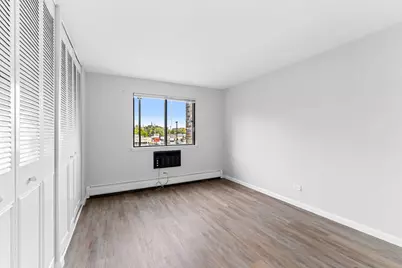 5306 N Cumberland Avenue #323, Chicago, IL 60656 - Photo 11